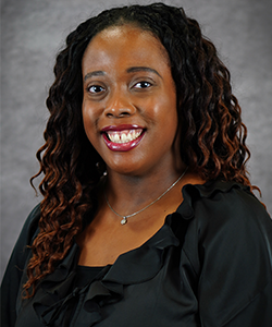 Headshot of Vontavia Davis